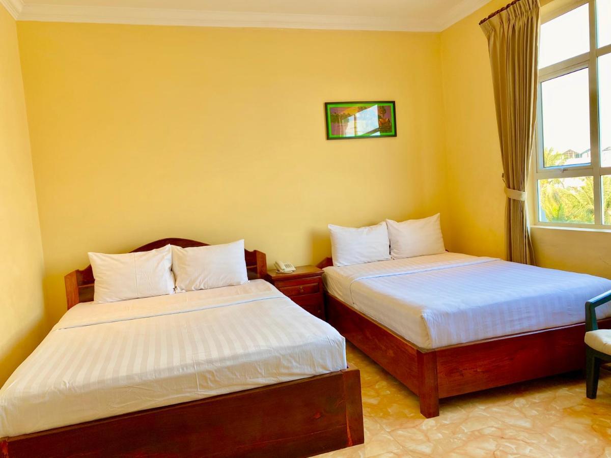 Jasmine Hotel& Sky Bar Батамбанг Екстериор снимка