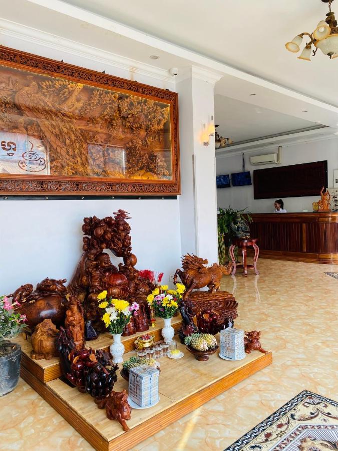 Jasmine Hotel& Sky Bar Батамбанг Екстериор снимка