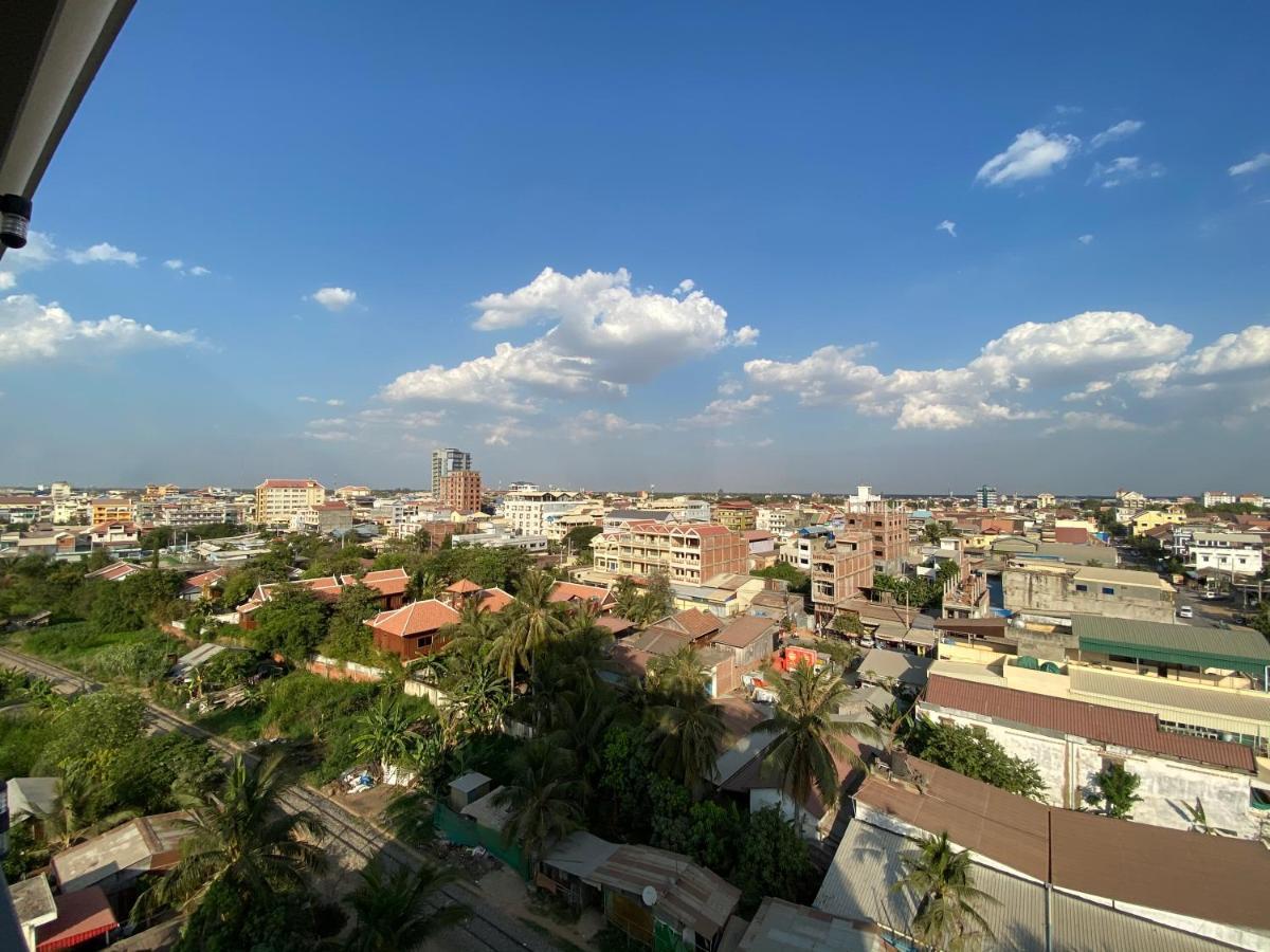Jasmine Hotel& Sky Bar Батамбанг Екстериор снимка