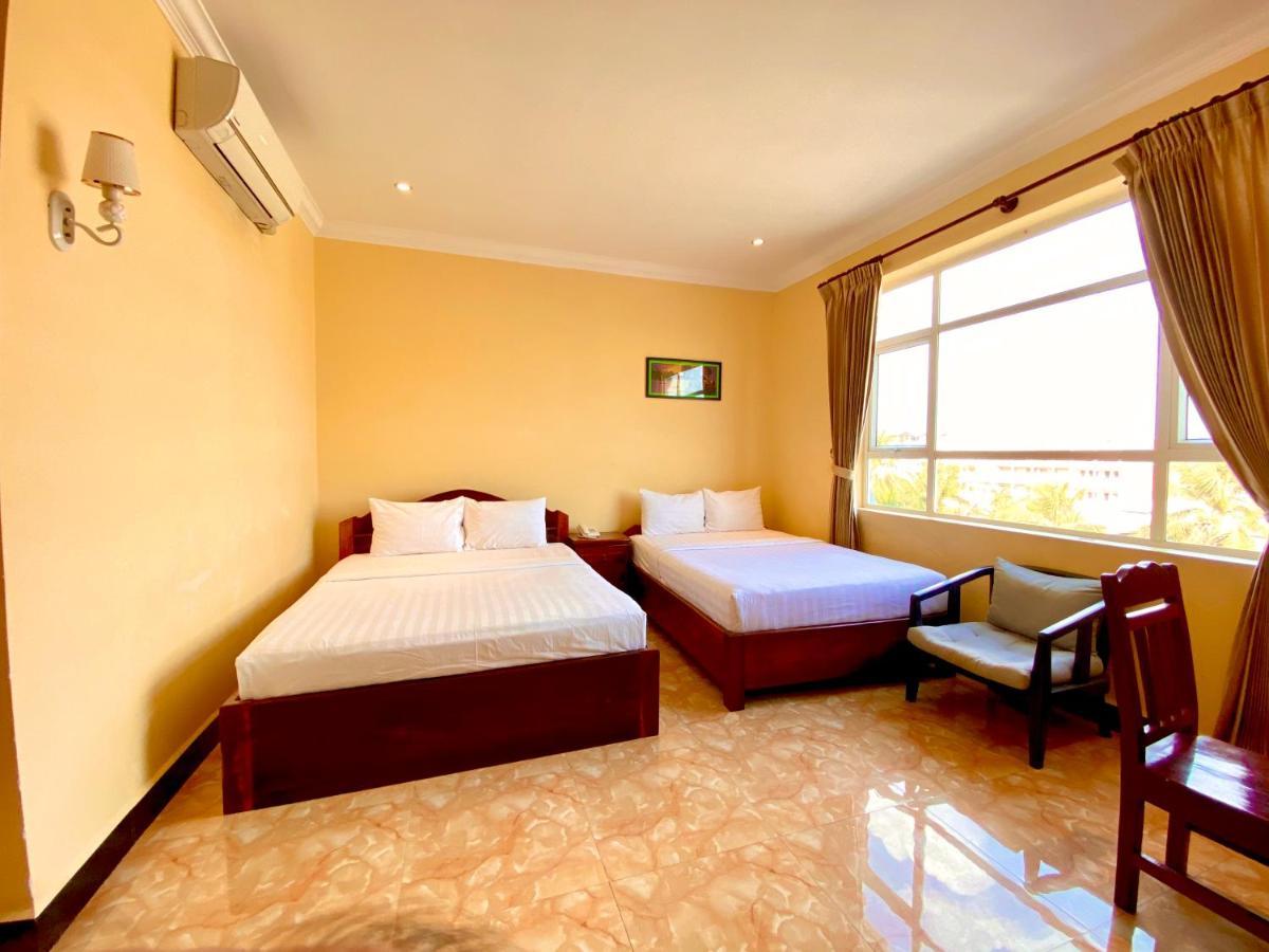 Jasmine Hotel& Sky Bar Батамбанг Екстериор снимка